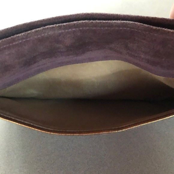 💜Shirl Miller Suede Clutch - Picture 6 of 6